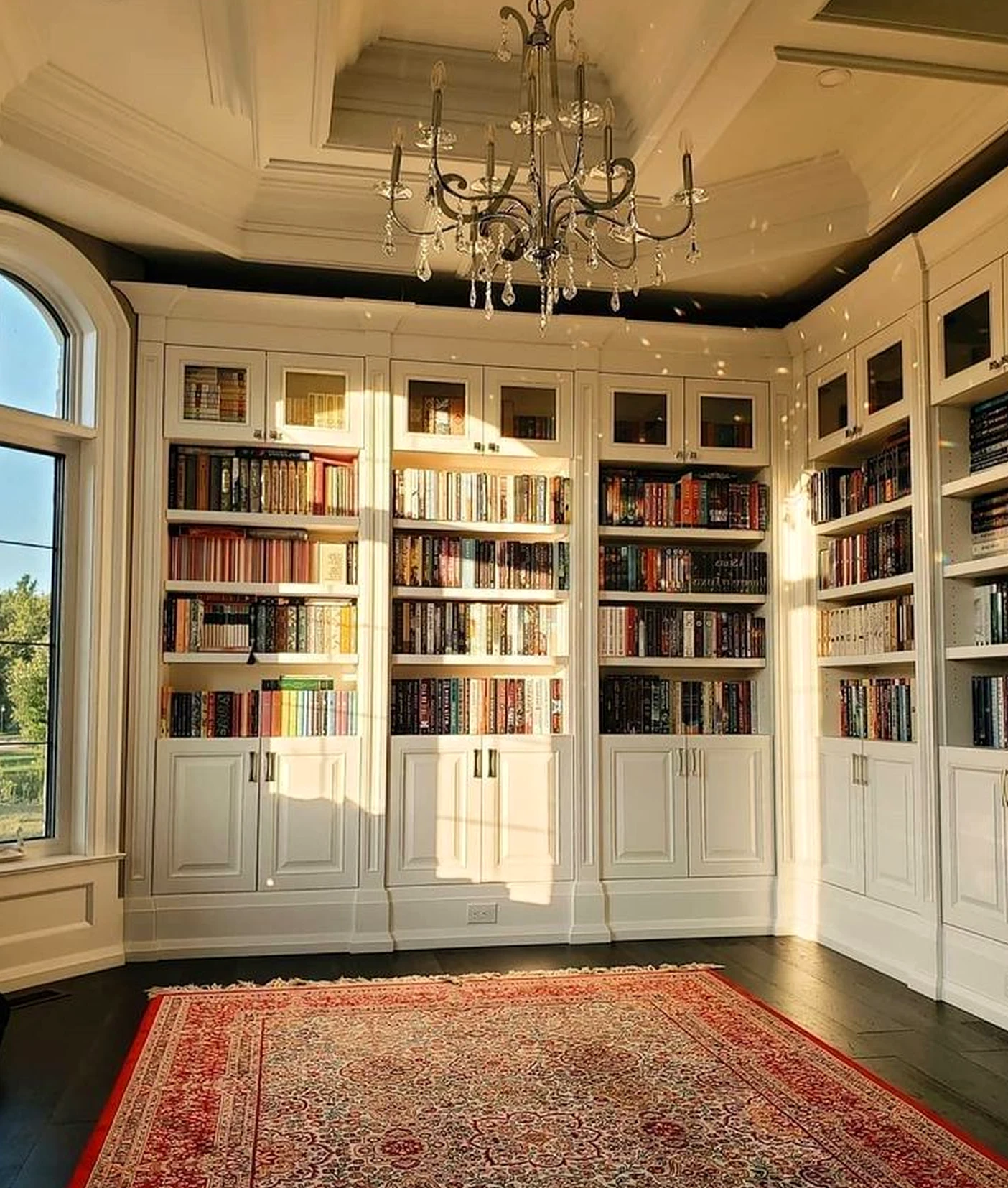 Crisp window seat adds depth across the composition, giving the decor a finish that feels settled and welcoming.