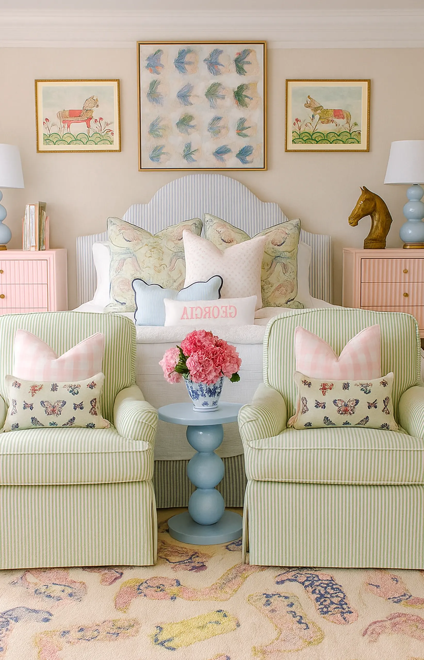 Compact soft sofa draws attention to softness while the arrangement stays soft at the edges.