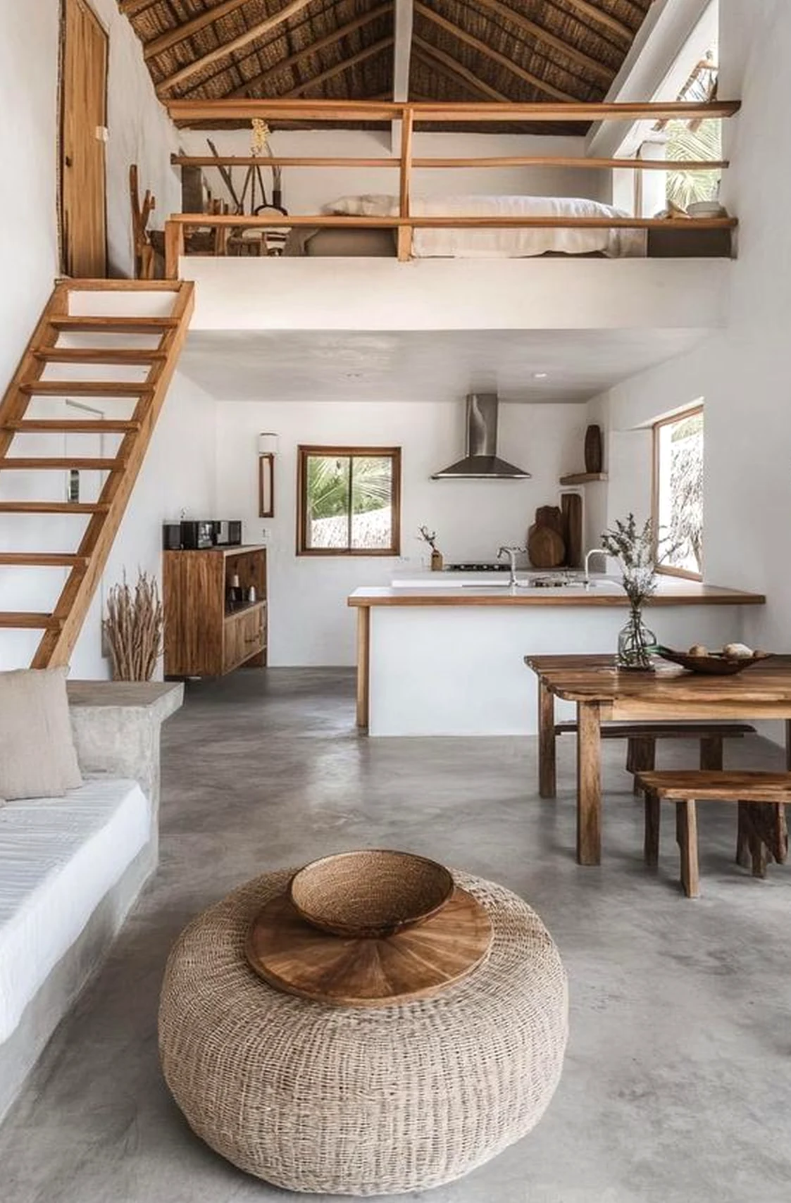 Natural kitchen nook supports the view through ease, leaving the space feeling fresh and intentional.