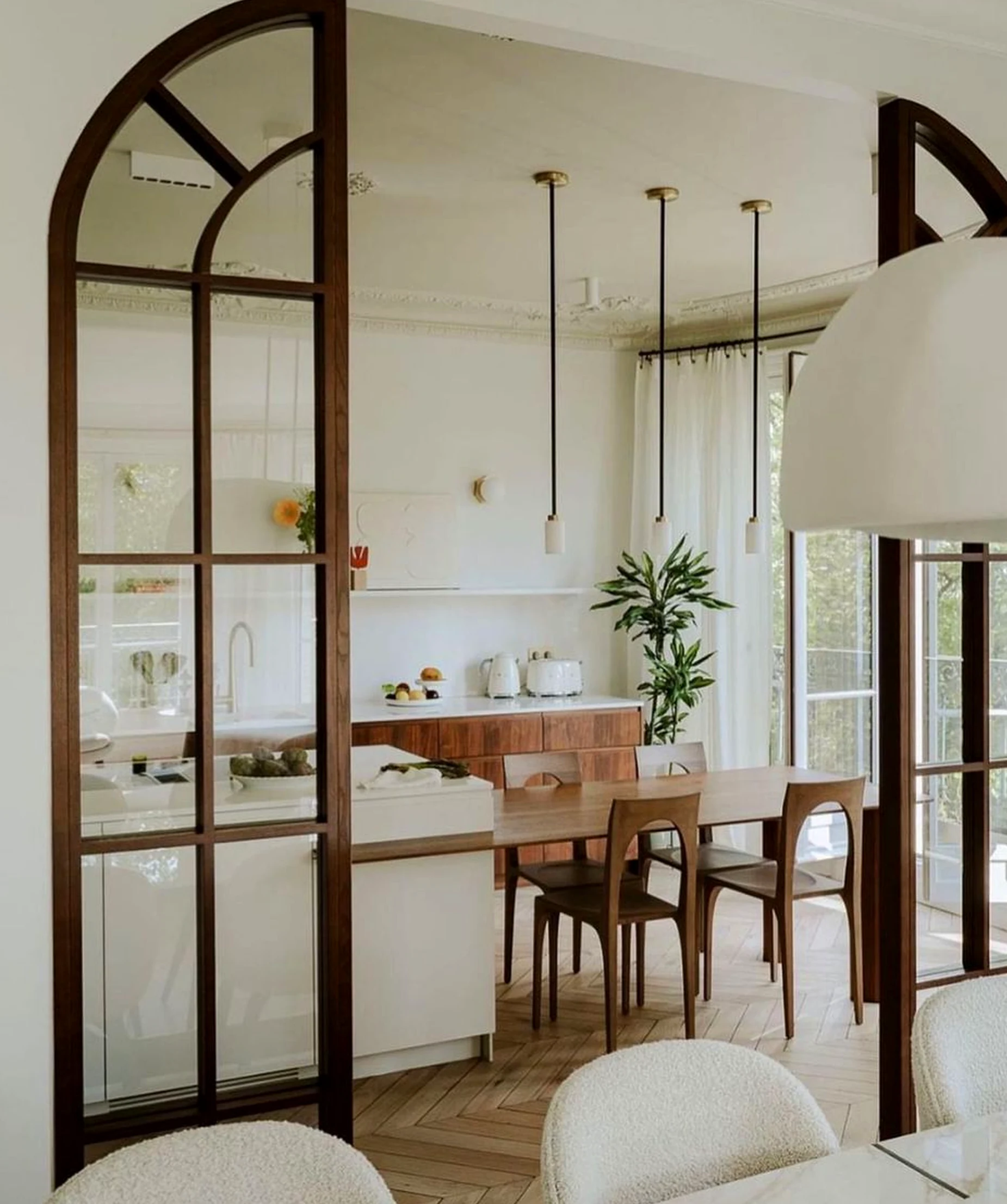 Inviting sunlit room adds texture across the corner, giving the decor a finish that feels fresh and intentional.